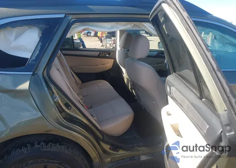 2015 Subaru Outback 2.5I Premium z USA, uszkodzony, nr VIN 4S4BSACC9F3210436